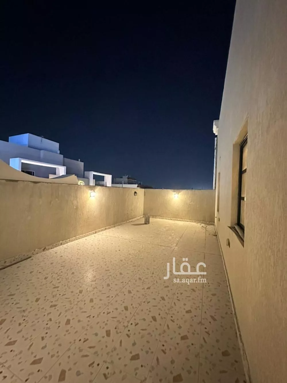 5 bedroom apartment in Al Aziziyah 4
