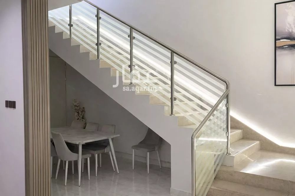 13 bedroom villa in Al Rimal 19