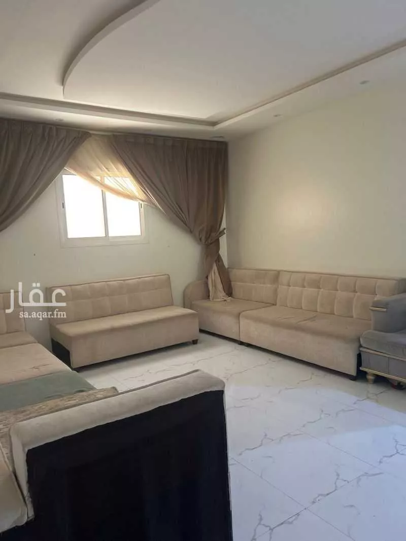 3 bedroom floor in Al Hazm 6