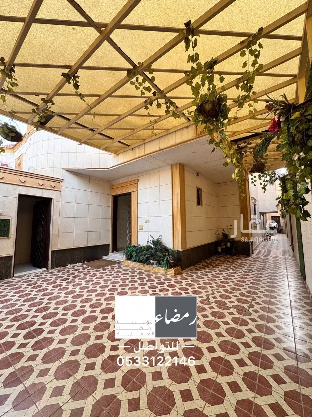 5 bedroom villa in Al Yasmin 2