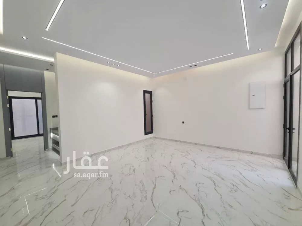 6 bedroom villa in Al Zahrah, Riyadh 15