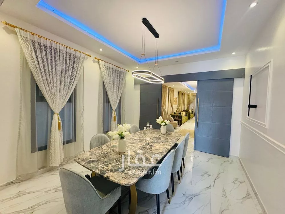 8 bedroom villa in Al Aridh 14