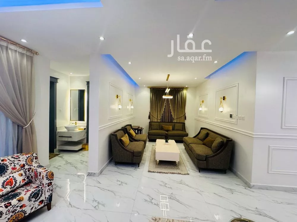 8 bedroom villa in Al Aridh 22