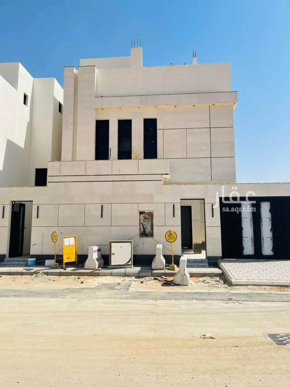 3 bedroom villa in Al Maizilah 18