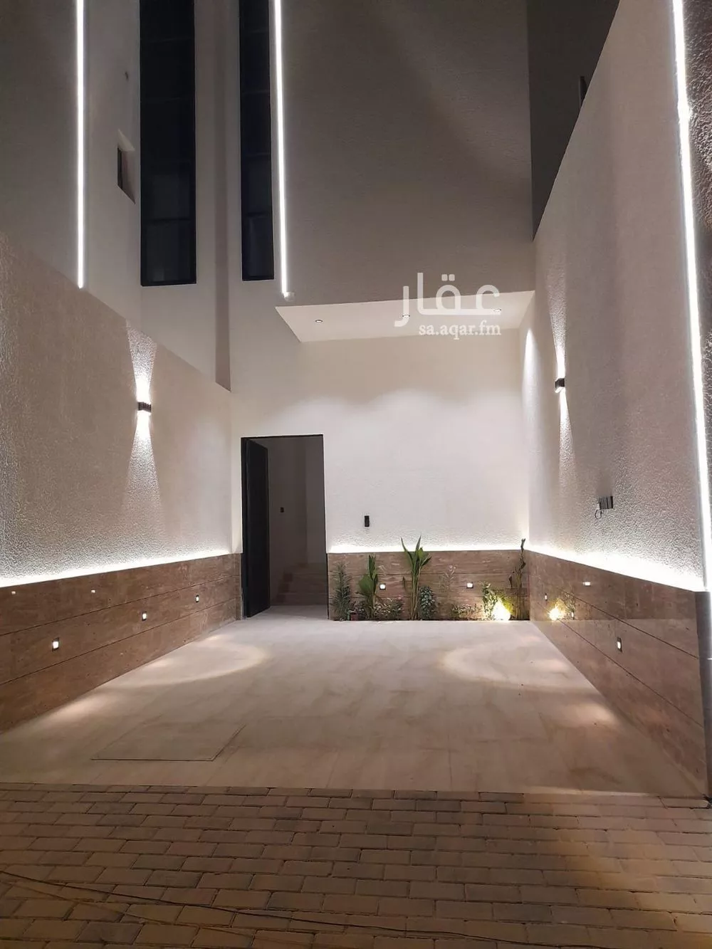 5 bedroom villa in Badr 6