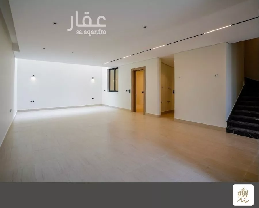 5 bedroom villa in Al Aqiq 4