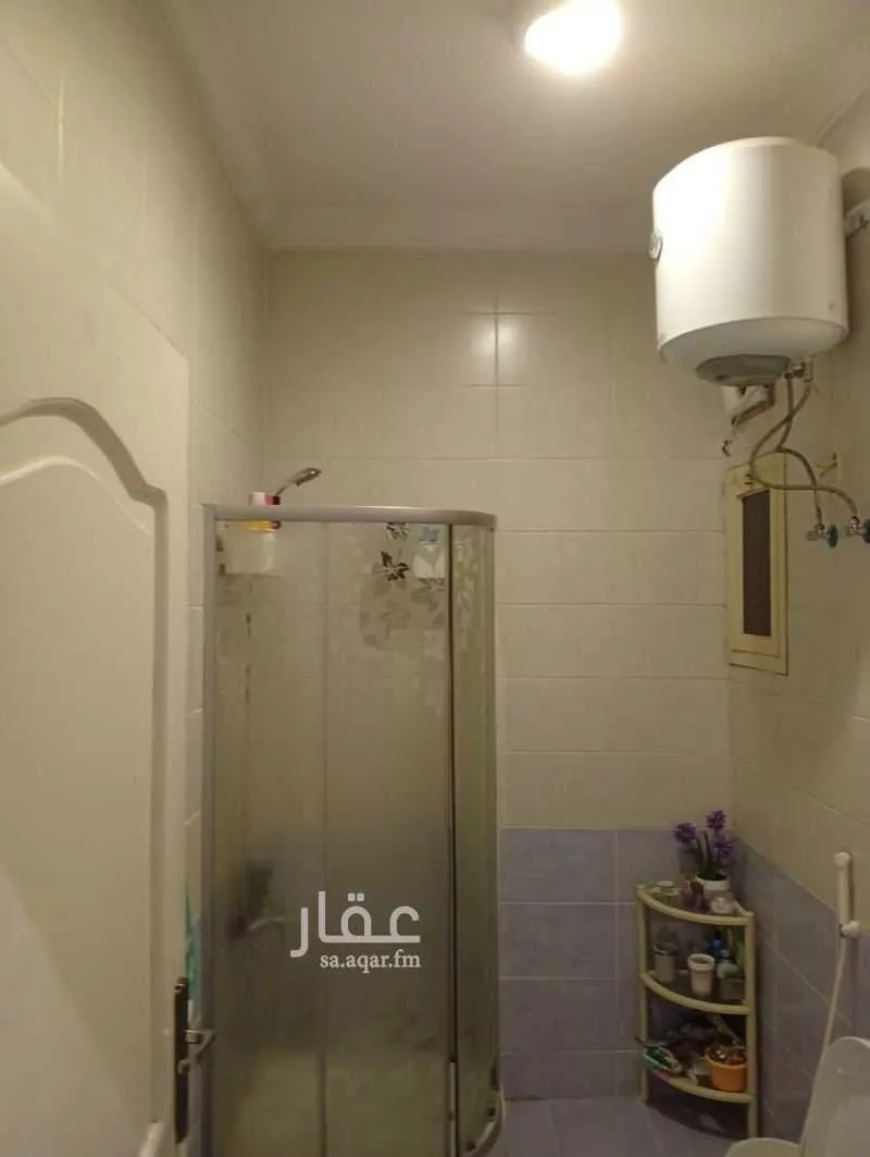 5 bedroom apartment in Muraykh 12