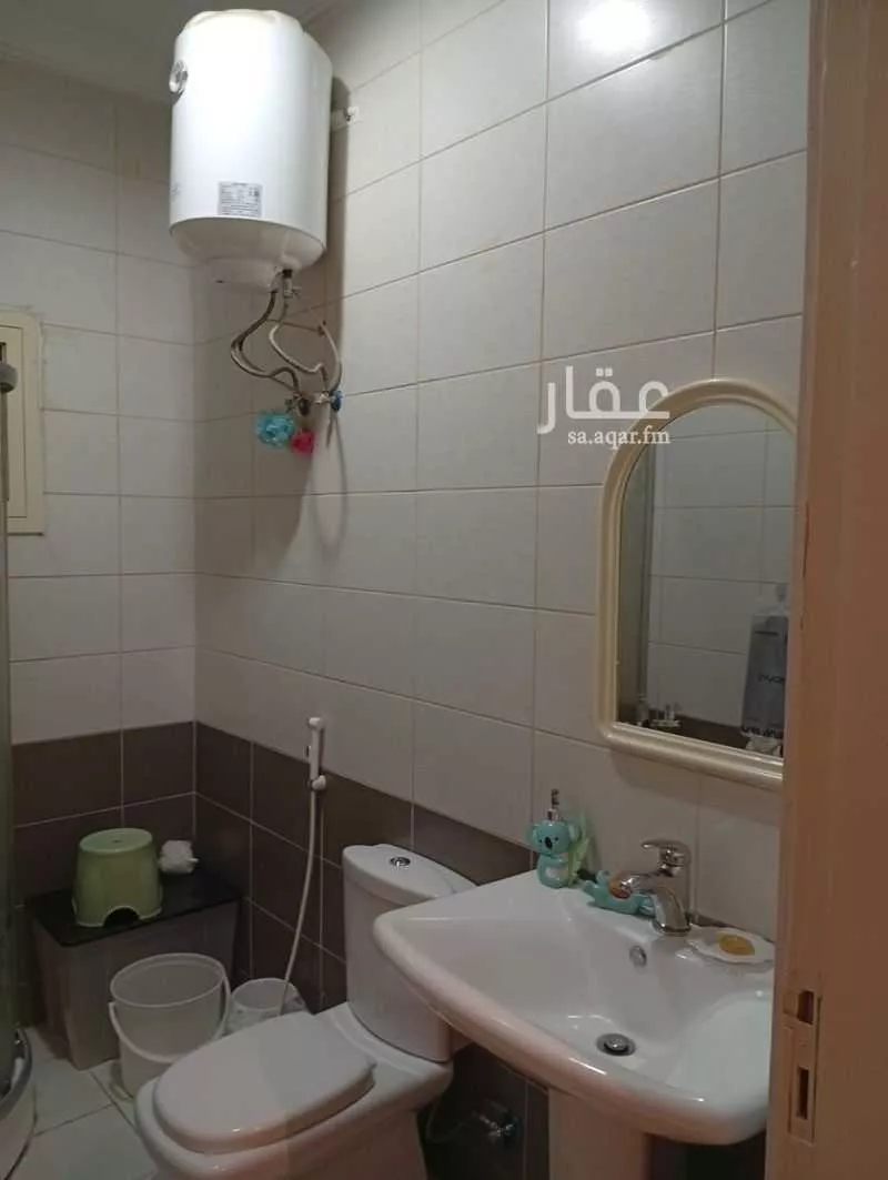 5 bedroom apartment in Muraykh 13