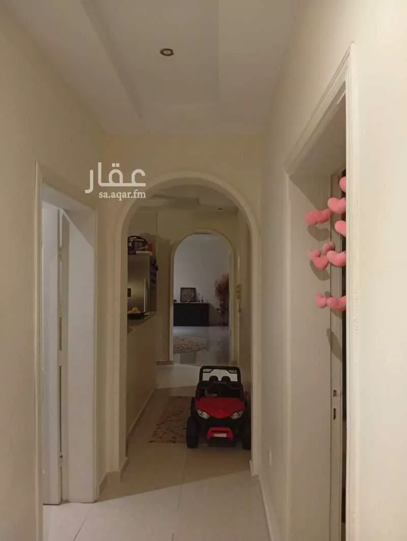 5 bedroom apartment in Muraykh 6