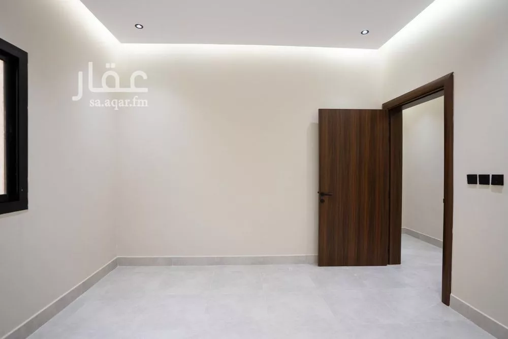 4 bedroom apartment in Al Rawdah 7