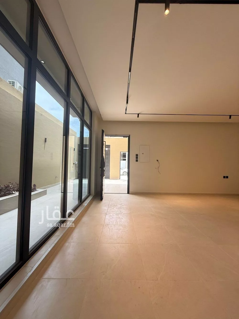 4 bedroom floor in Al Narjis 15