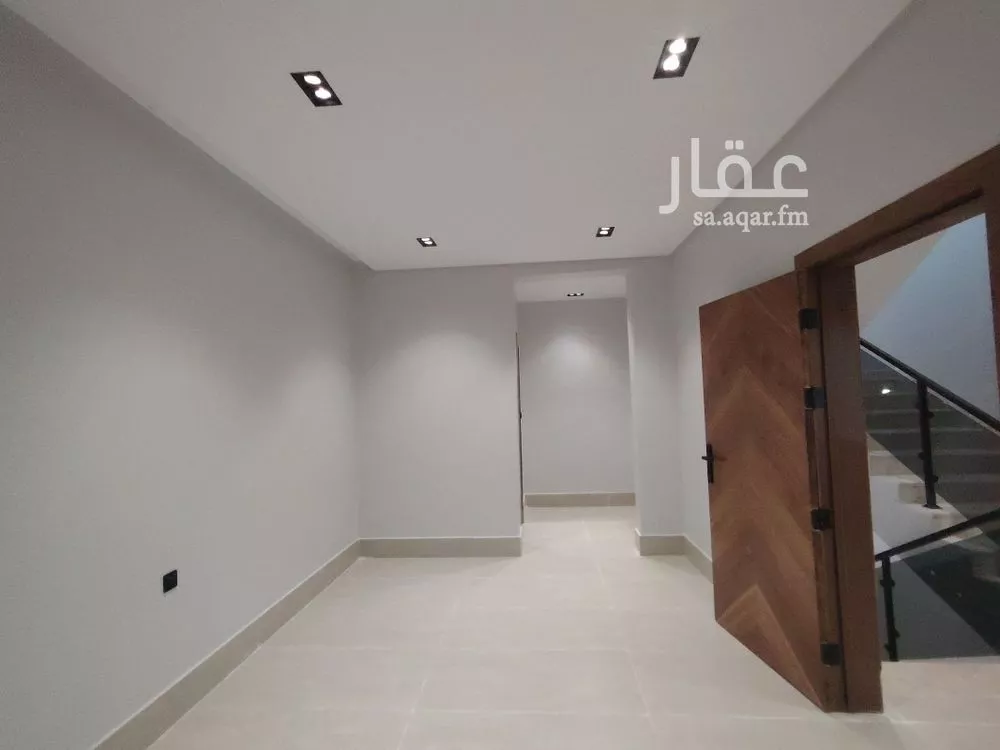 5 bedroom villa in Okaz 16