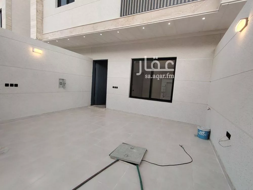5 bedroom villa in Okaz 17