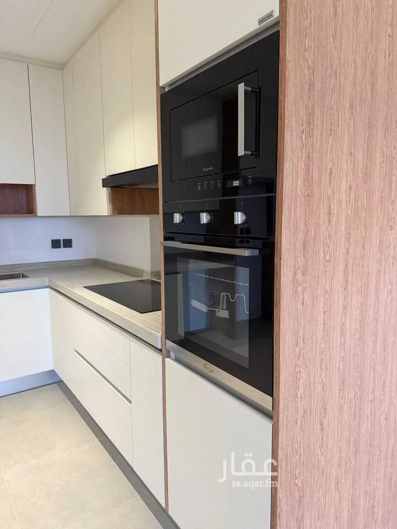 3 bedroom apartment in Al Hizam Al Thahabi 13