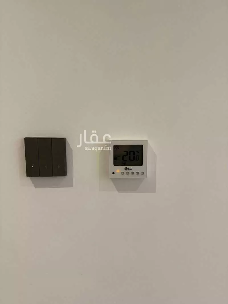 3 bedroom apartment in Al Hizam Al Thahabi 5