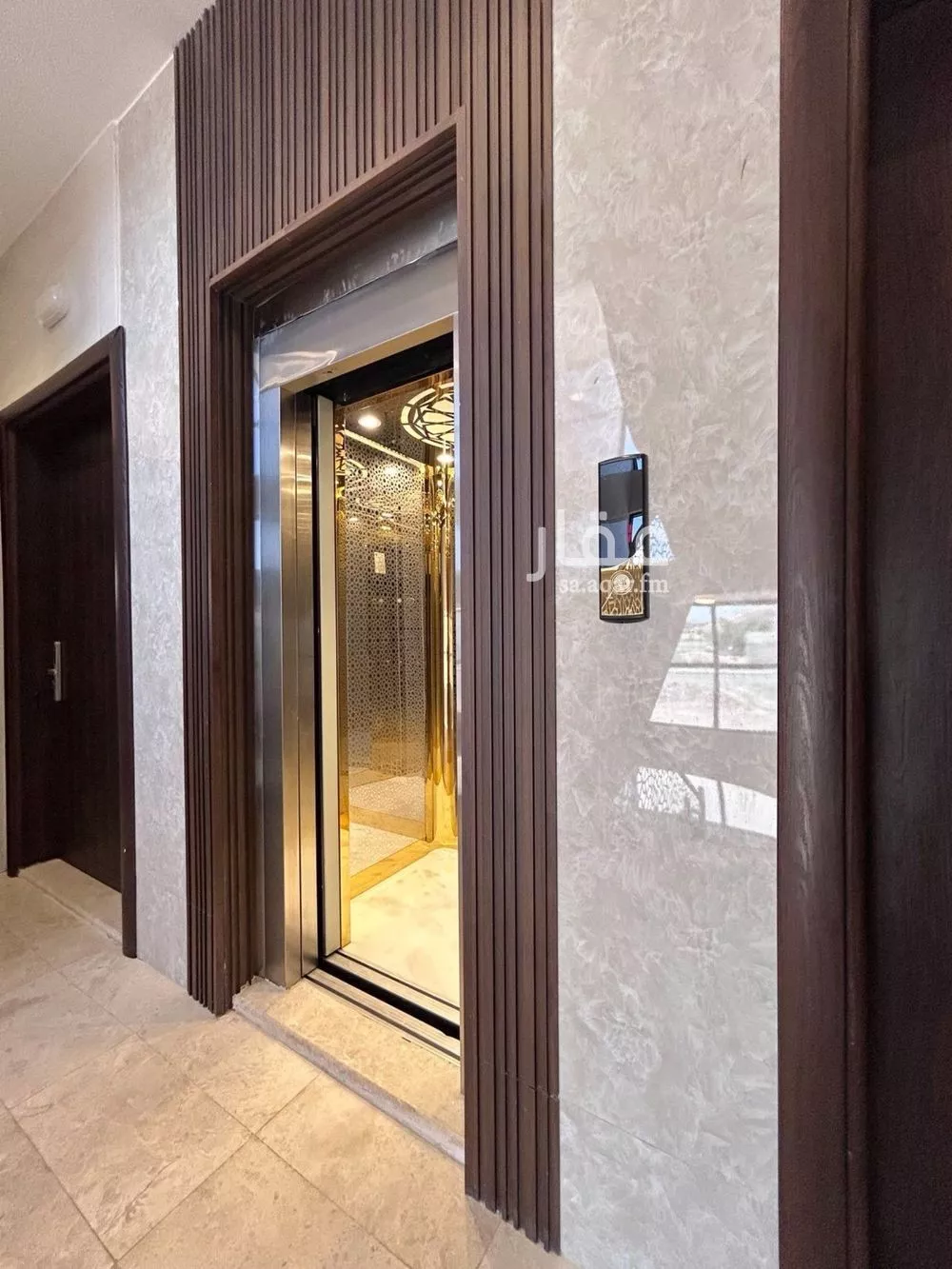 5 bedroom apartment in King Fahd 2