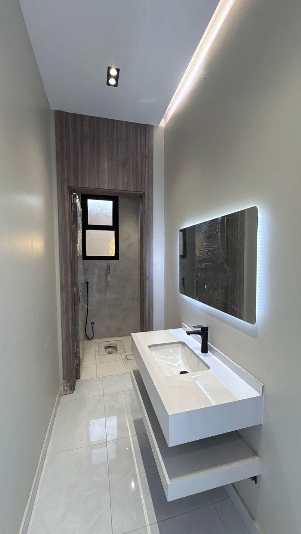 5 bedroom apartment in Madinah 5