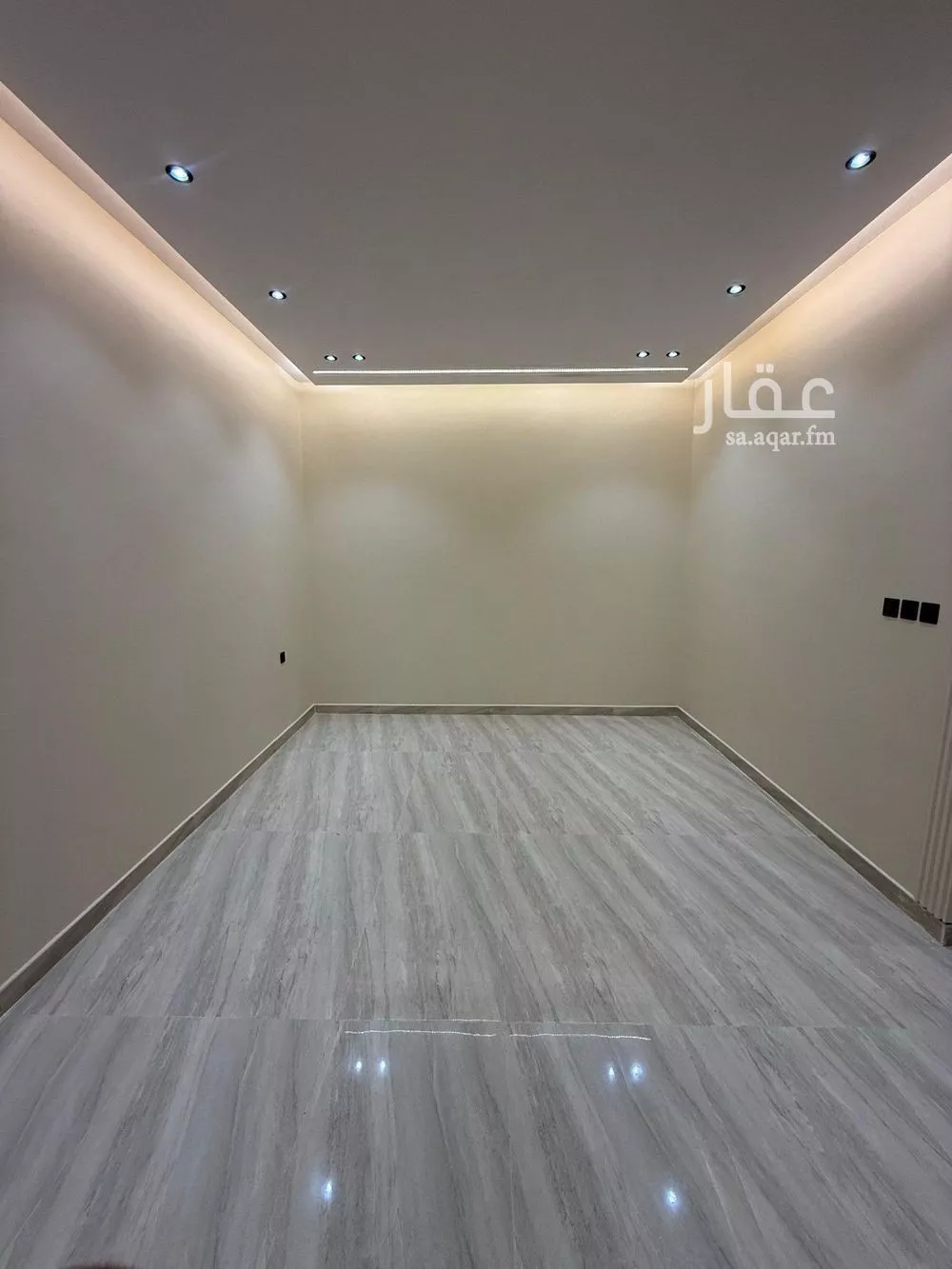 فيلا 6 غرف في العريجاء الغربية 13