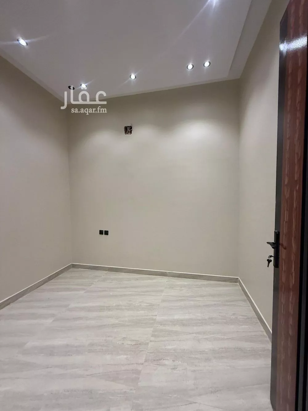 فيلا 6 غرف في العريجاء الغربية 24