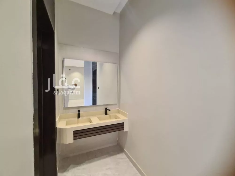 5 bedroom villa in Badr 12