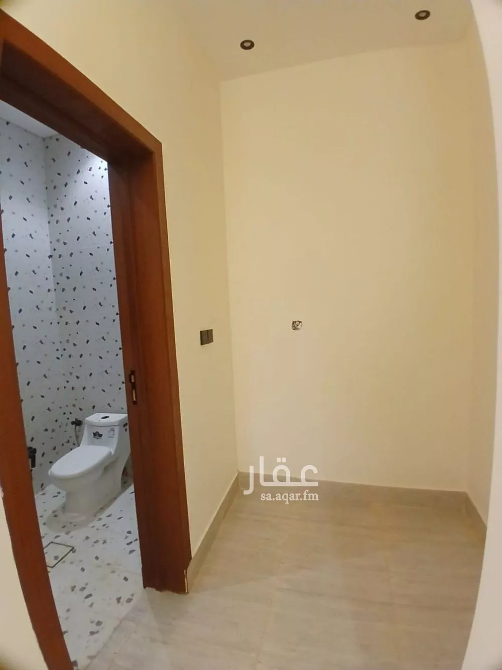 فيلا 5 غرف في طويق 5