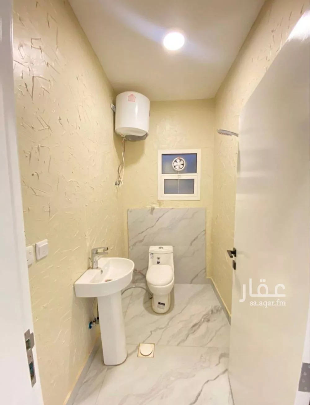1 bedroom apartment in Al Wadi 7