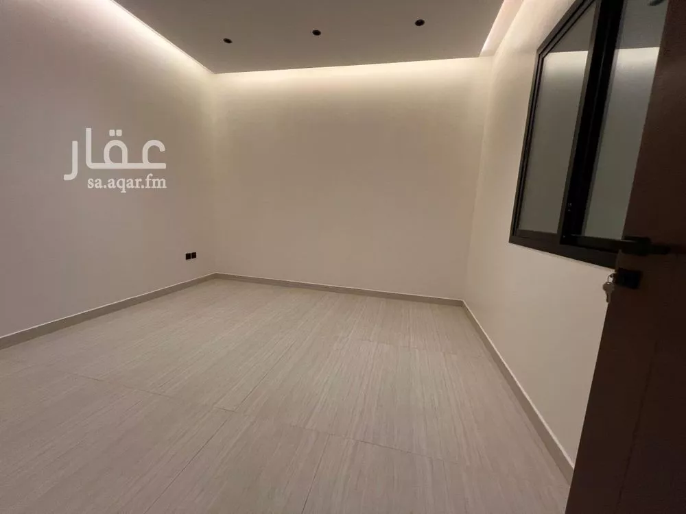 7 bedroom villa in Dhahrat Laban 19