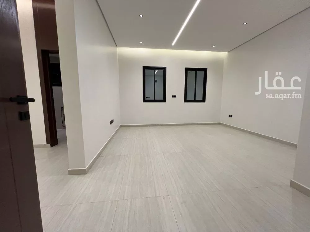 7 bedroom villa in Dhahrat Laban 10
