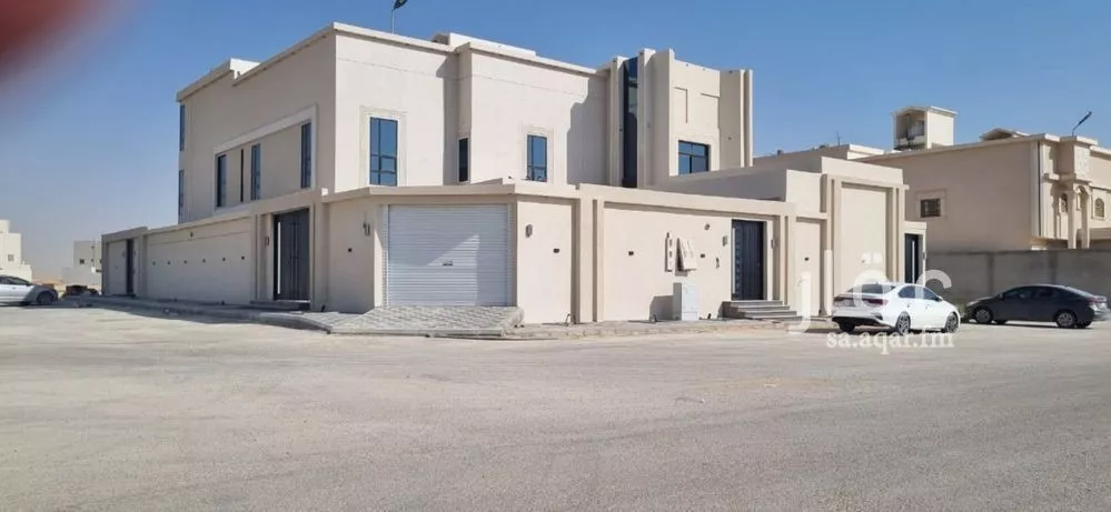 9 bedroom villa in Dahiat Namar 6
