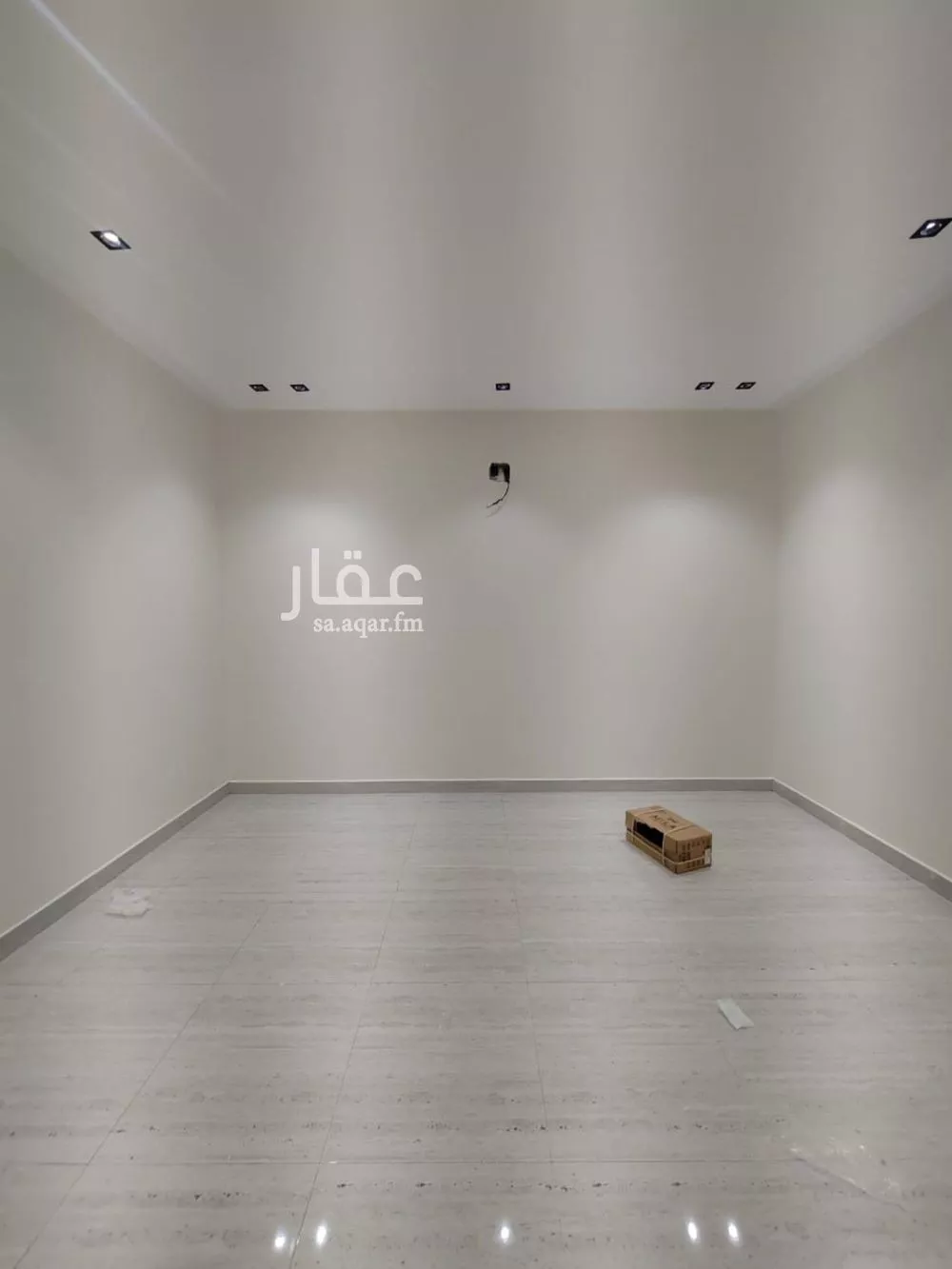 فيلا 5 غرف في طويق 21