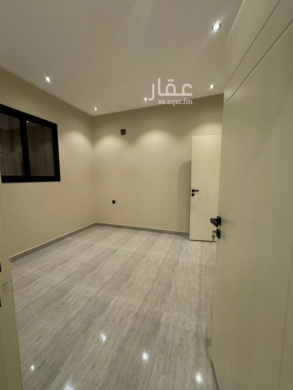5 bedroom villa in Al Uraija Al Gharbiyah 18