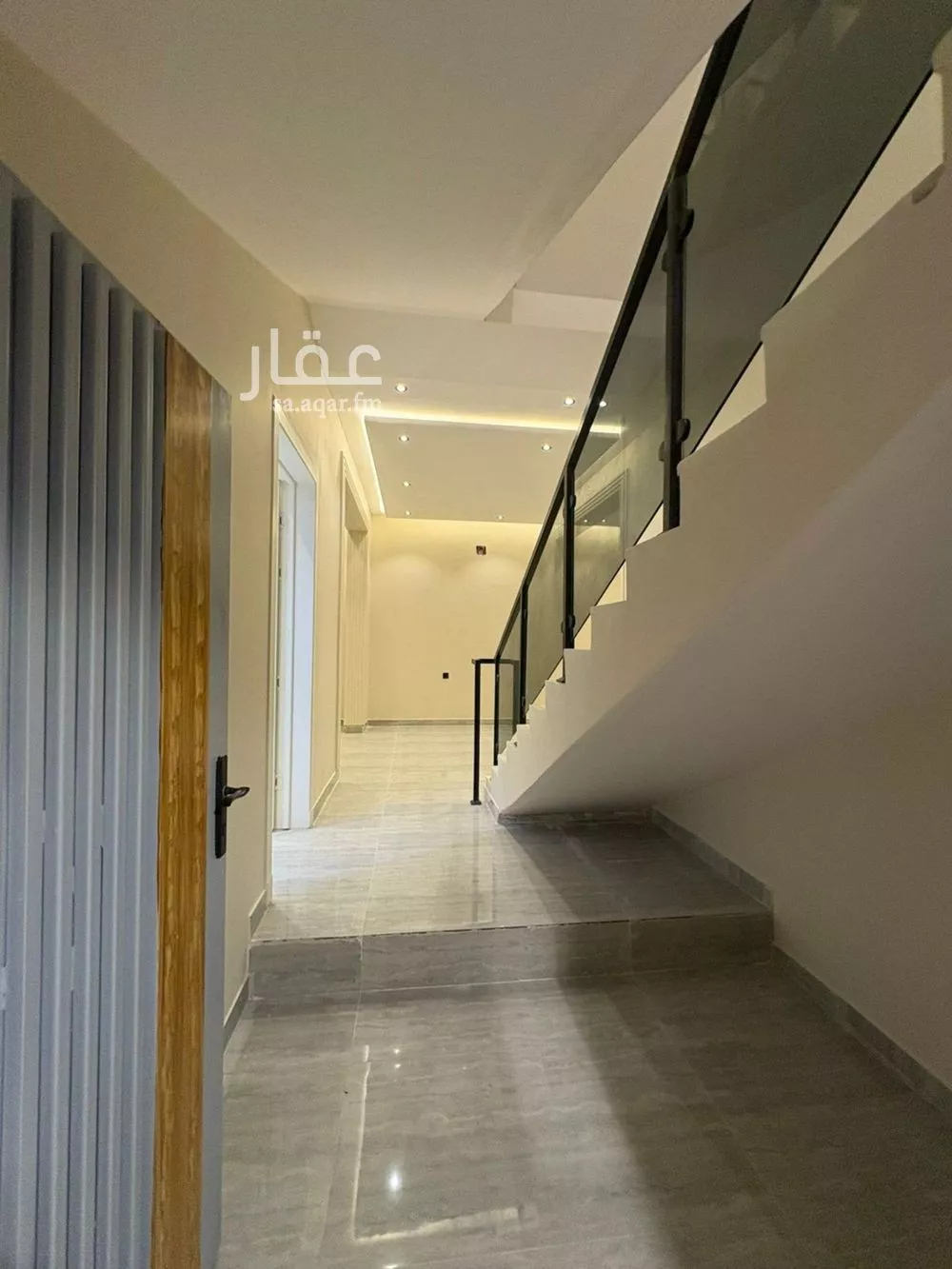 5 bedroom villa in Al Uraija Al Gharbiyah 19