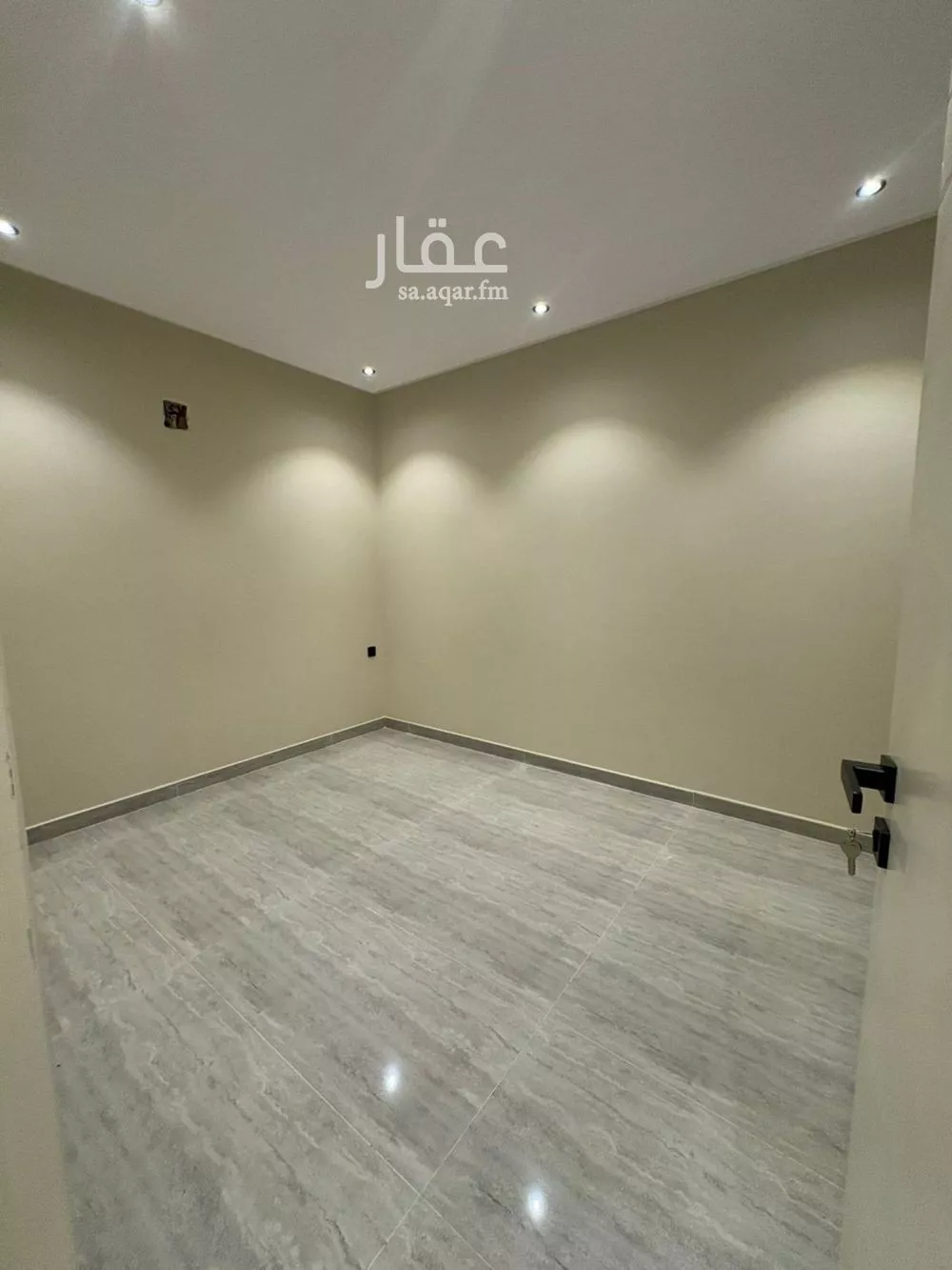 5 bedroom villa in Al Uraija Al Gharbiyah 6