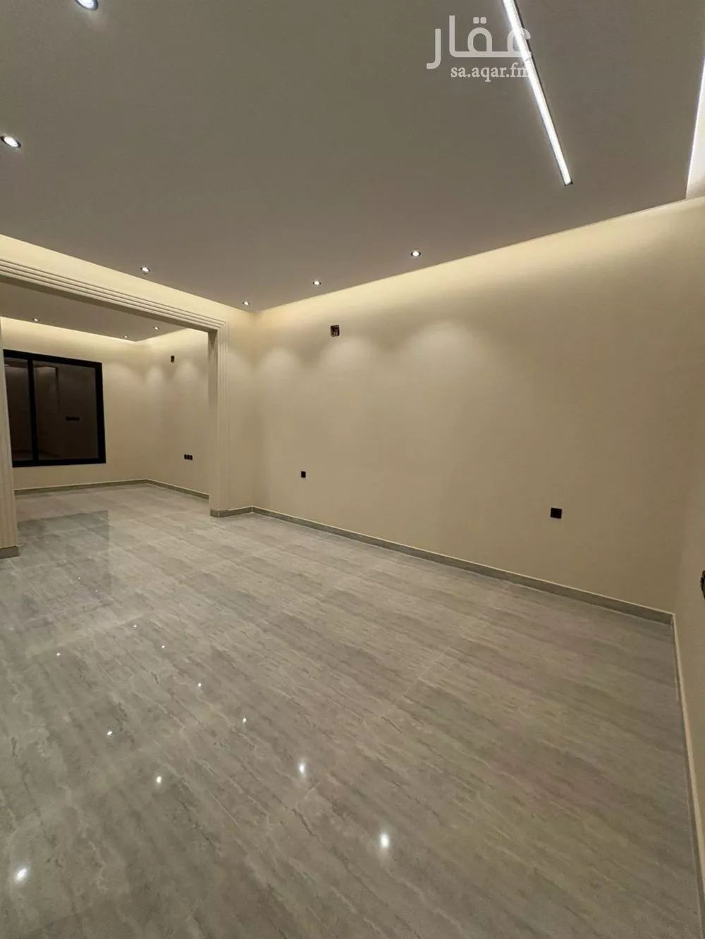 5 bedroom villa in Al Uraija Al Gharbiyah 9
