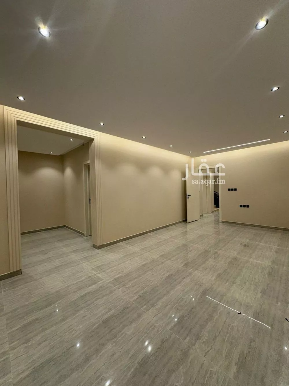5 bedroom villa in Al Uraija Al Gharbiyah 10