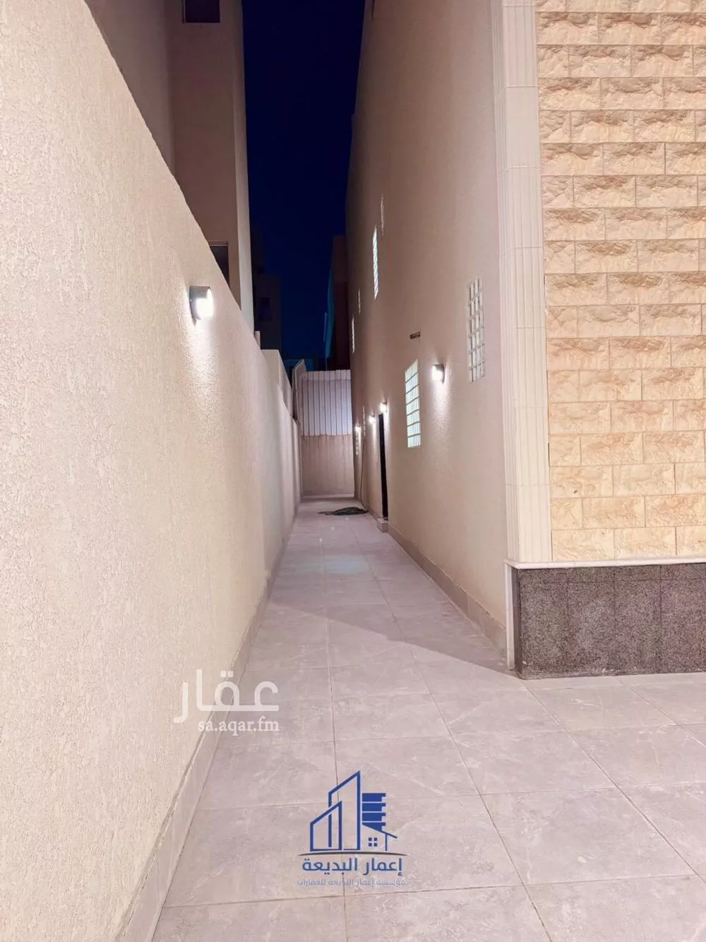 4 bedroom villa in Al Zahrah 11