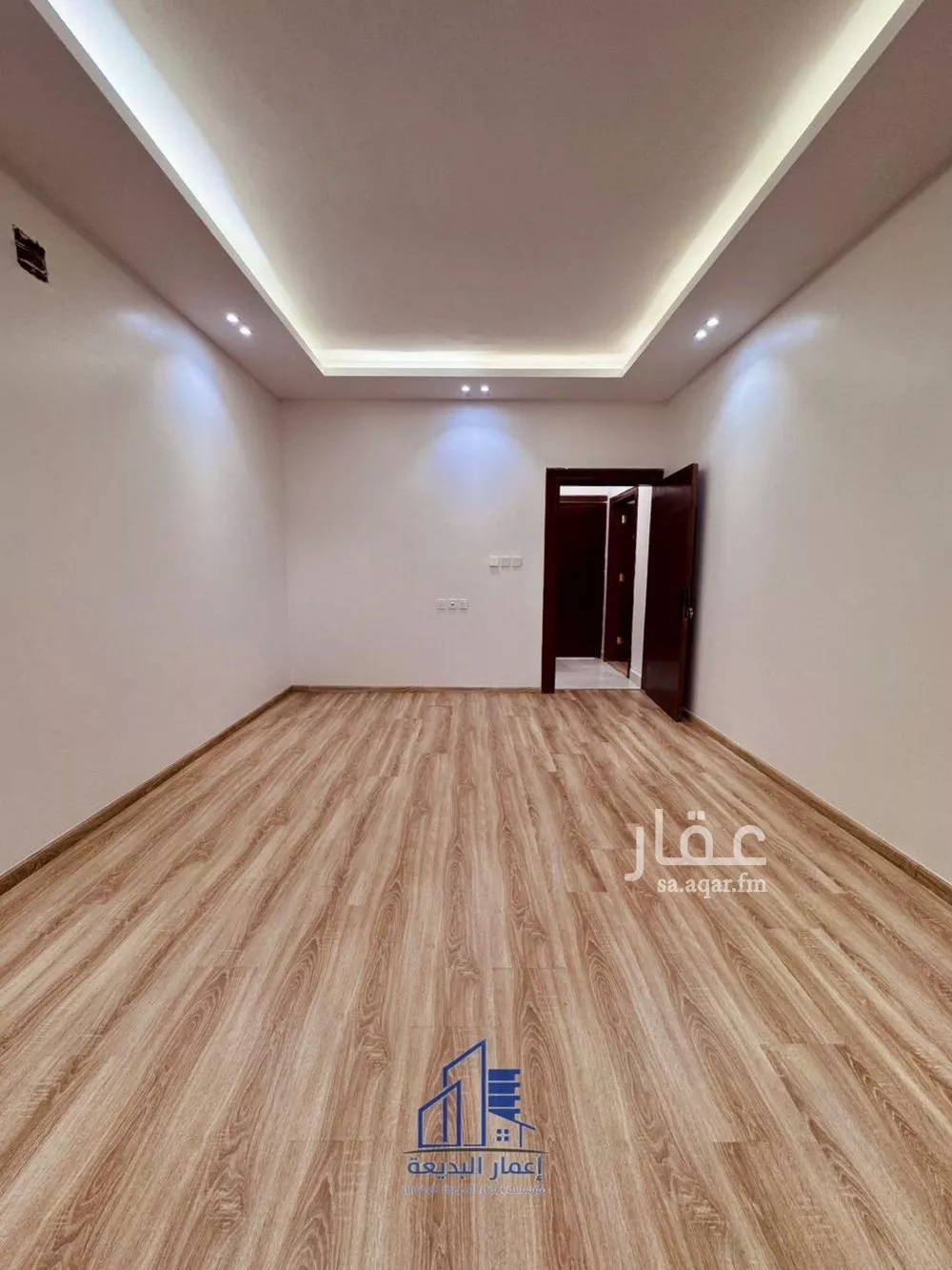 4 bedroom villa in Al Zahrah 18
