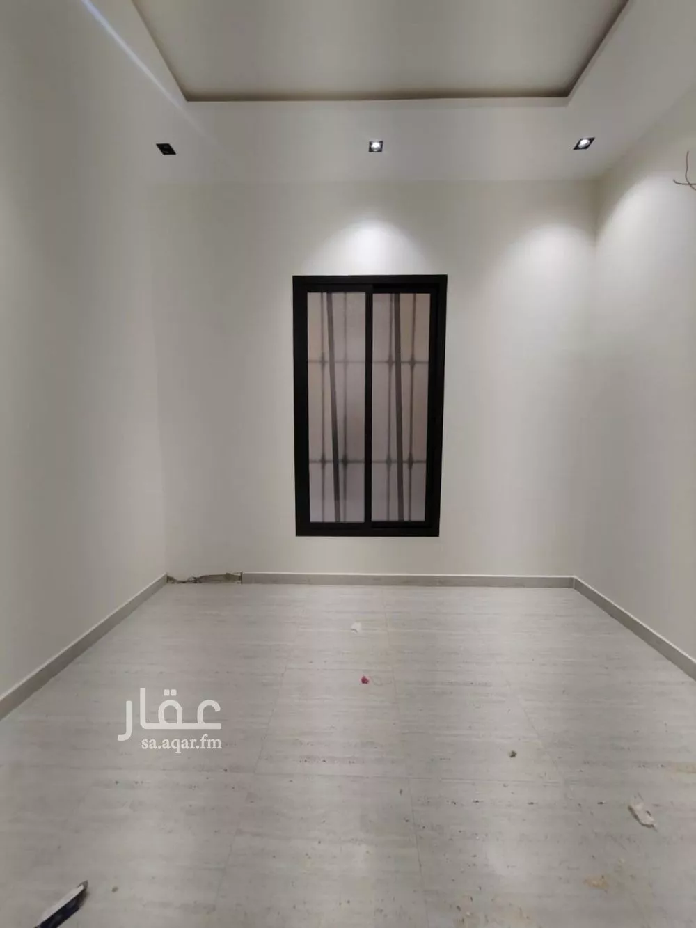 فيلا 5 غرف في طويق 18