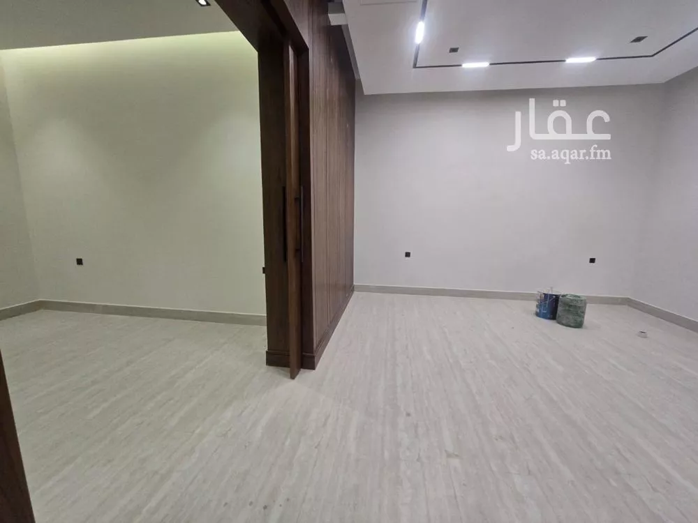 5 bedroom villa in Al Narjis 3