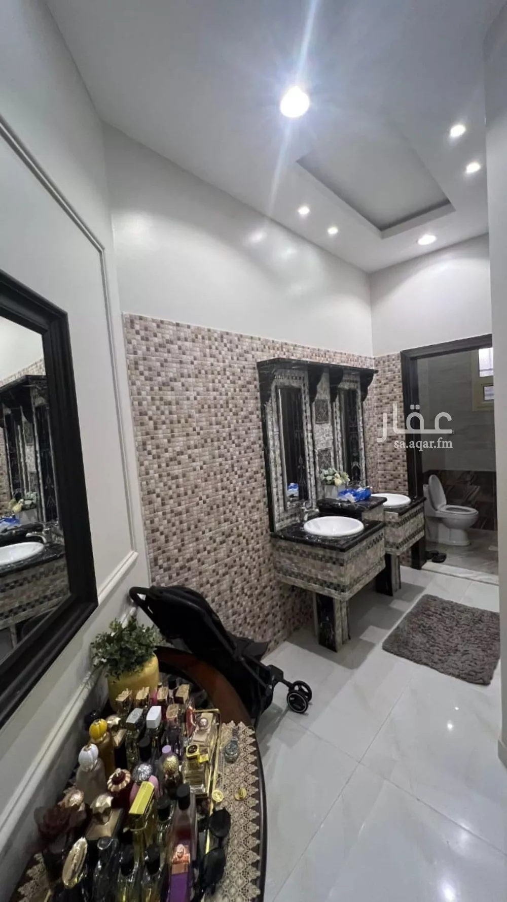 11 bedroom villa in Al Aridh 9