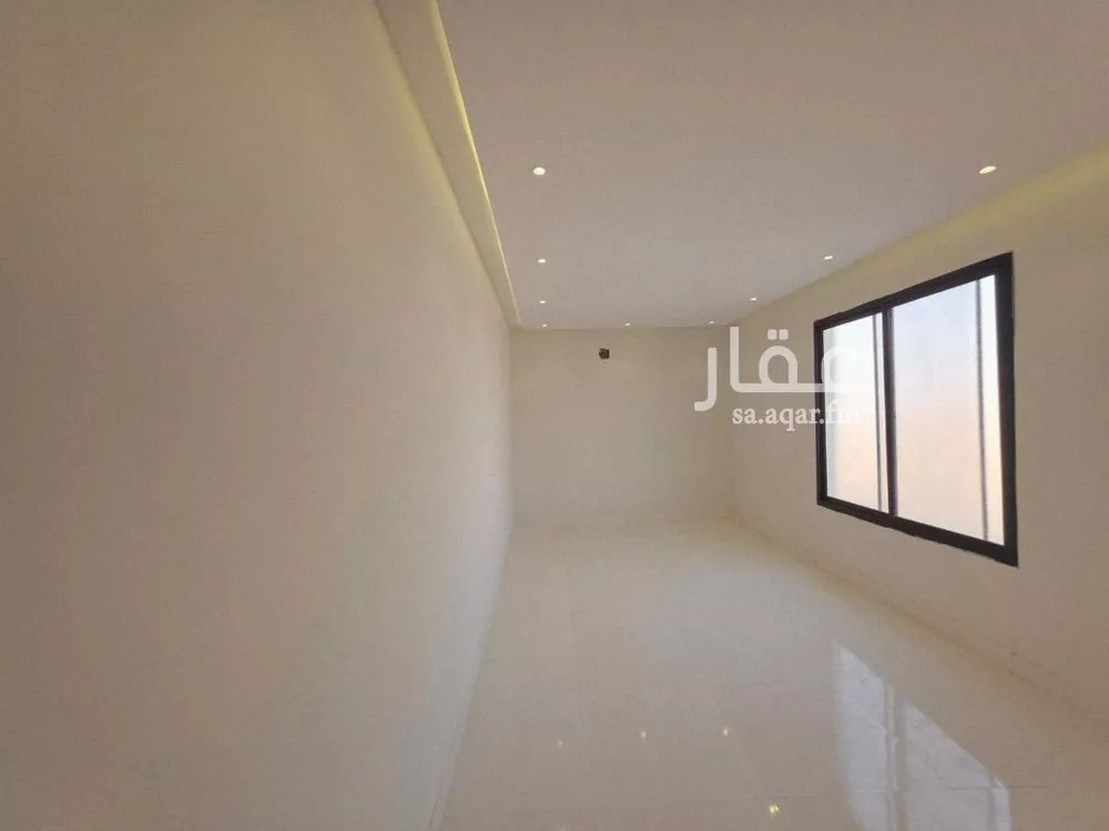 5 bedroom villa in Badr 13