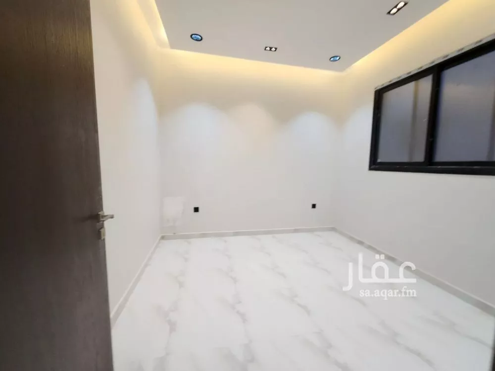 5 bedroom villa in Okaz 11