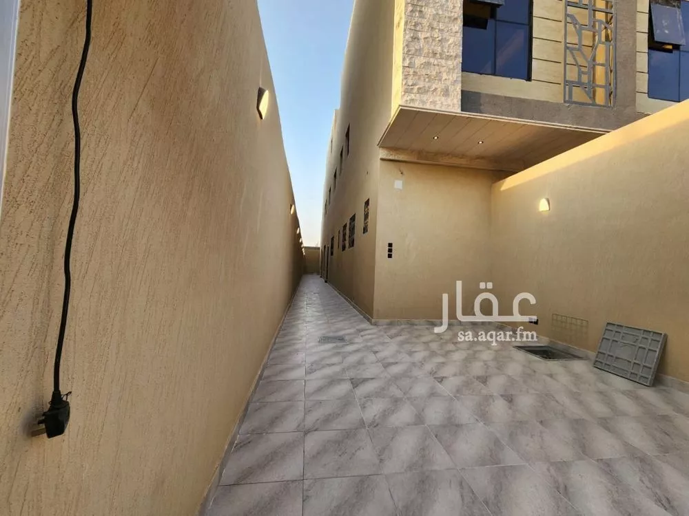 5 bedroom villa in Okaz 5
