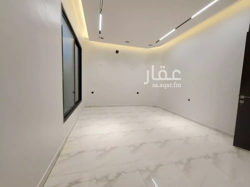 5 bedroom villa in Okaz 7