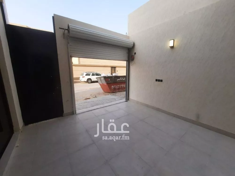 فيلا 5 غرف في بدر 11