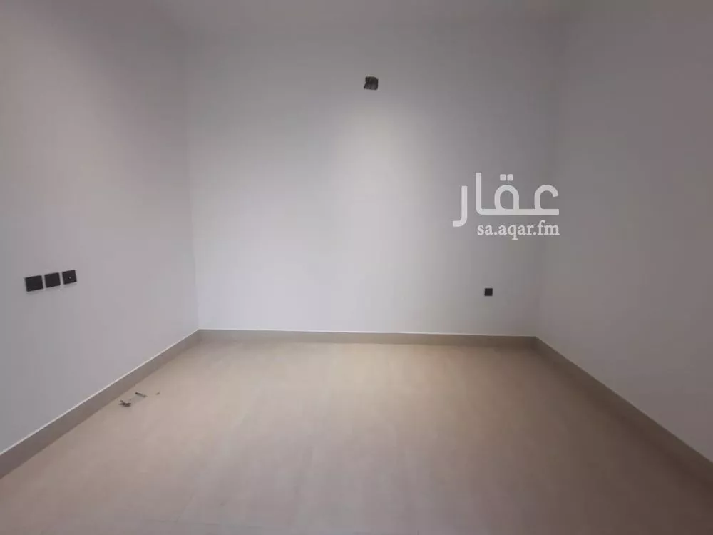 فيلا 5 غرف في بدر 15