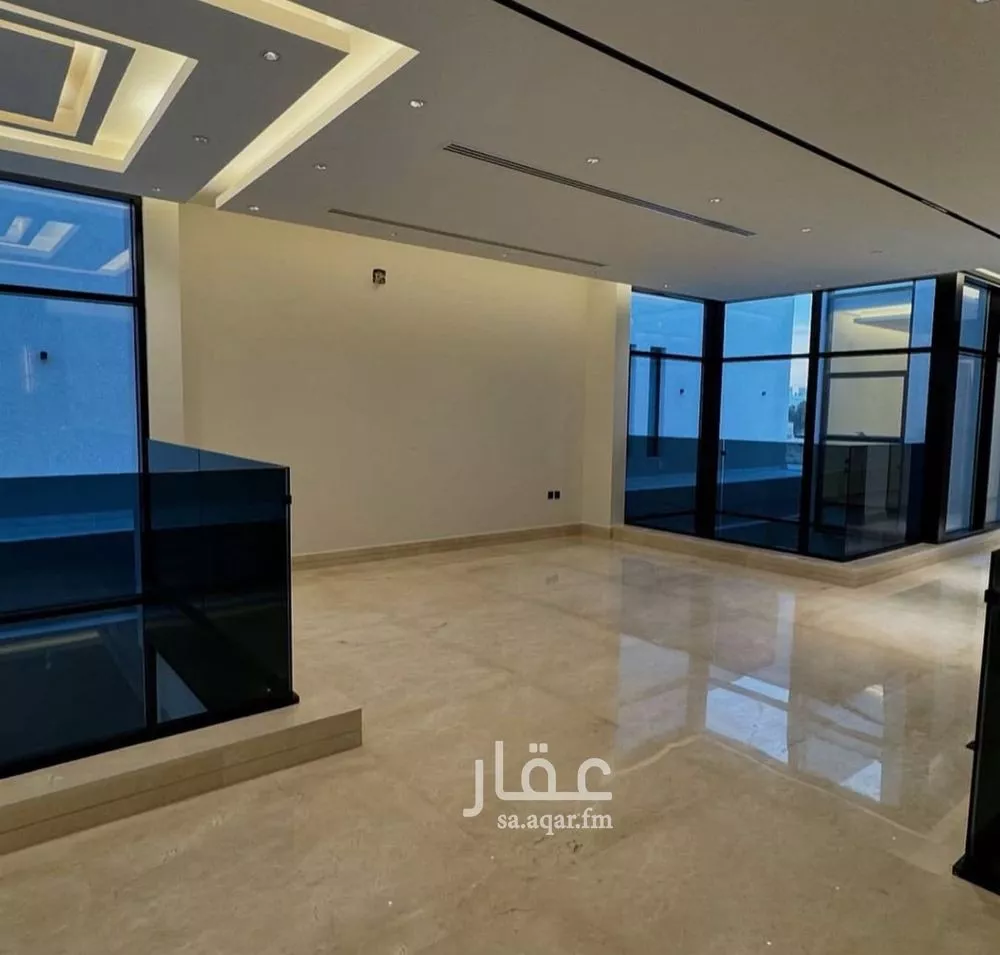 فيلا 6 غرف في الملقا 14
