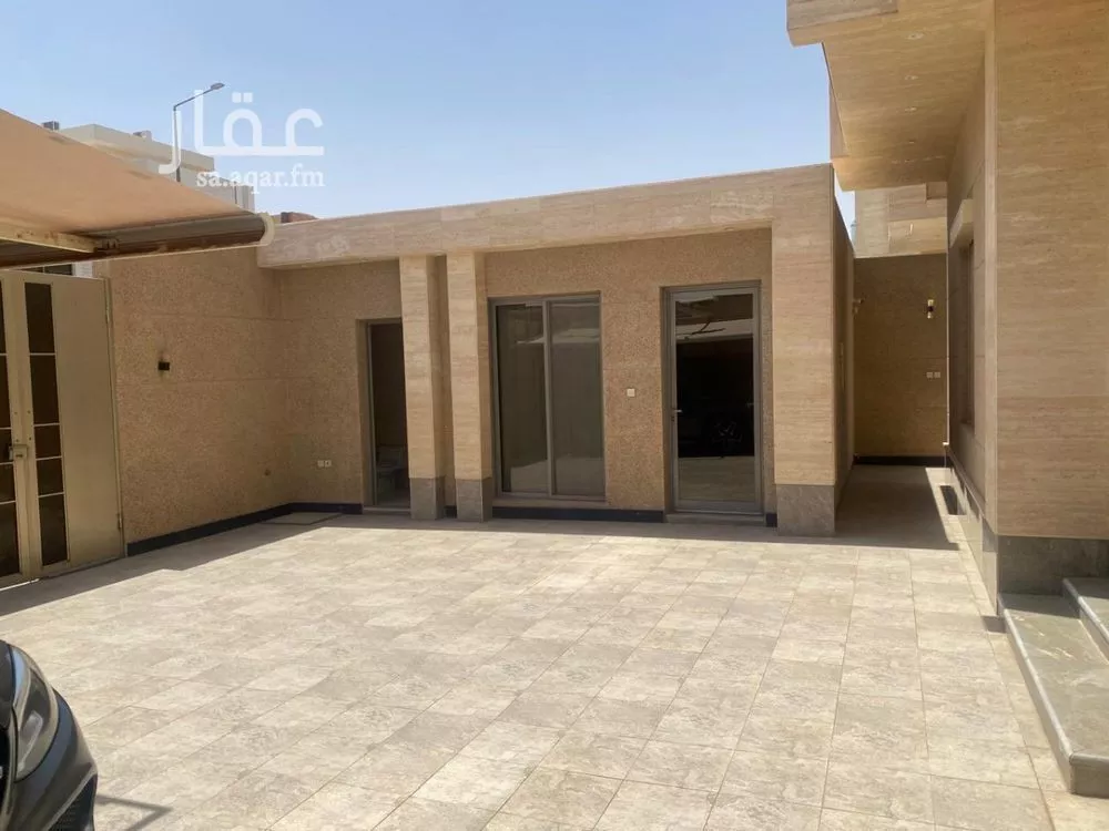 10 bedroom villa in Al Malqa 5