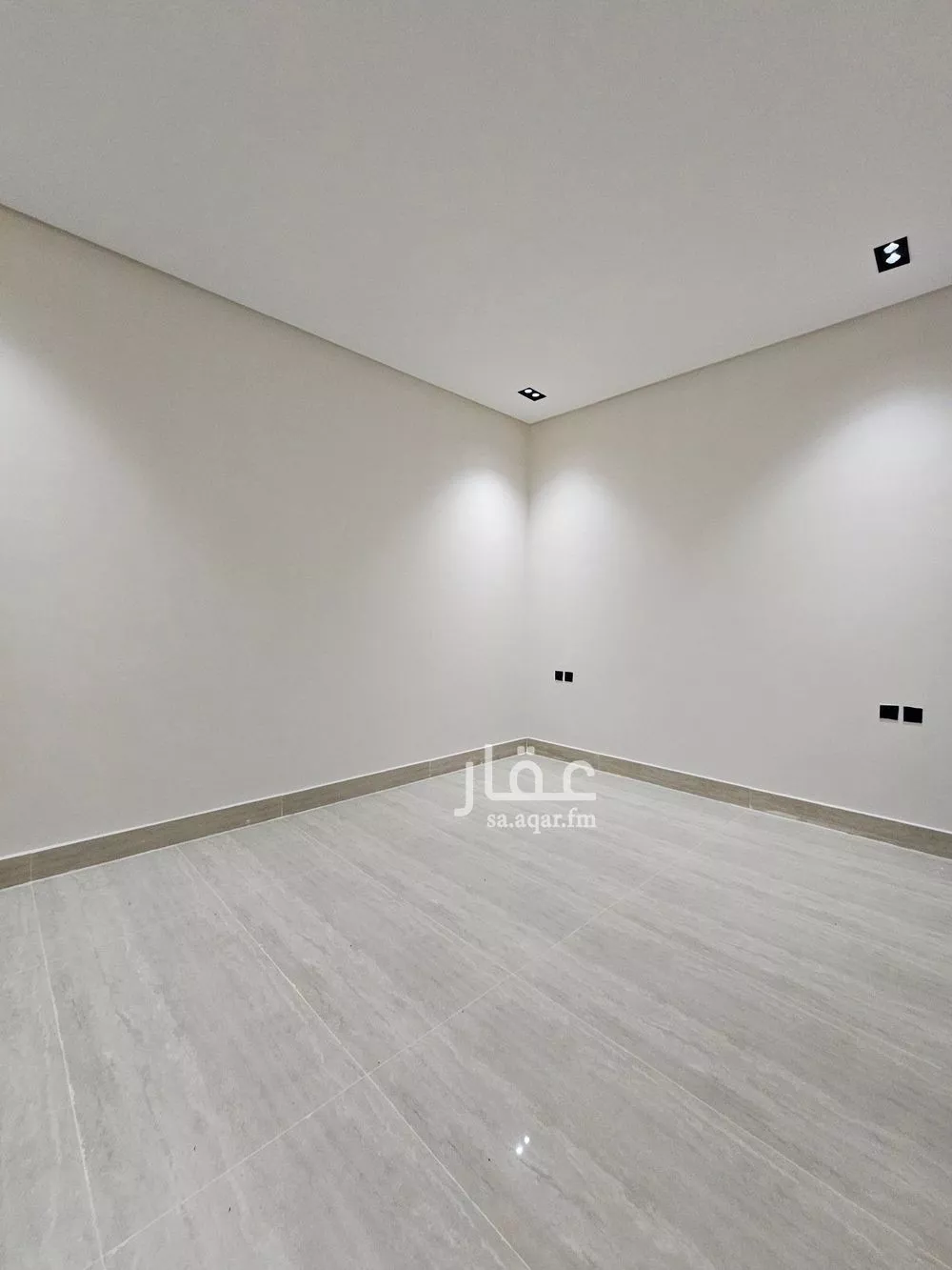 6 bedroom villa in Tuwaiq 17