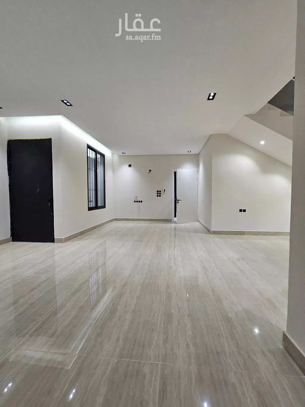 6 bedroom villa in Tuwaiq 4